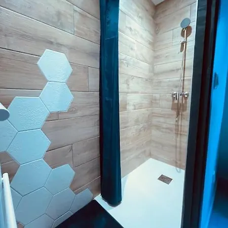Апартаменты De Standing 100m2 Бареж